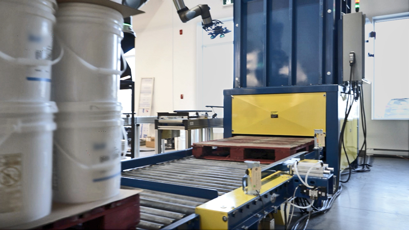 Alba Manufacturing - Alba Helps Put the Icing on the Cake